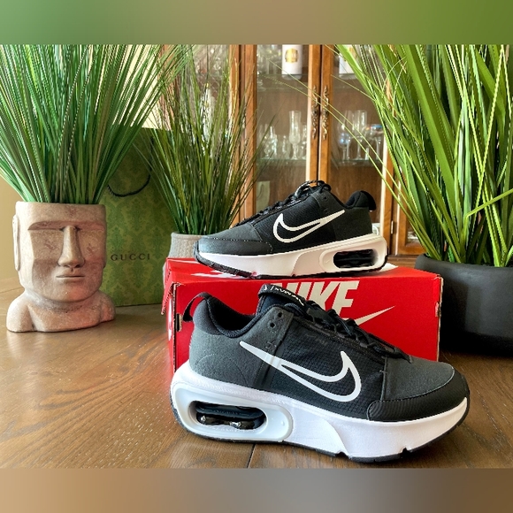 New Nike Air Max Interlock Black Sneakers Women’s Shoes Size 7 ✔️ 7.5 ✔️ - Picture 2 of 8